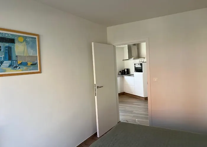 Apartman App 1 *